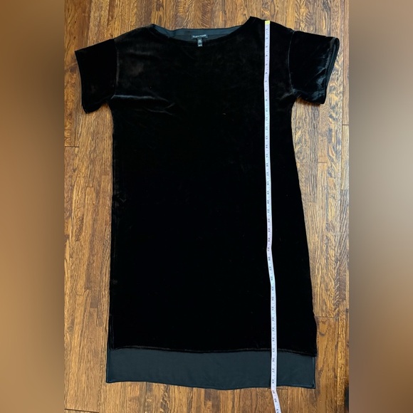 EILEEN FISHER Velvet Short Sleeve Sheath Dress in Black Size Extra Small - Picture 6 of 8